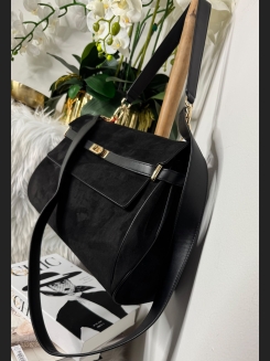 Elegancka czarna torebka z eko zamszu z klapką
